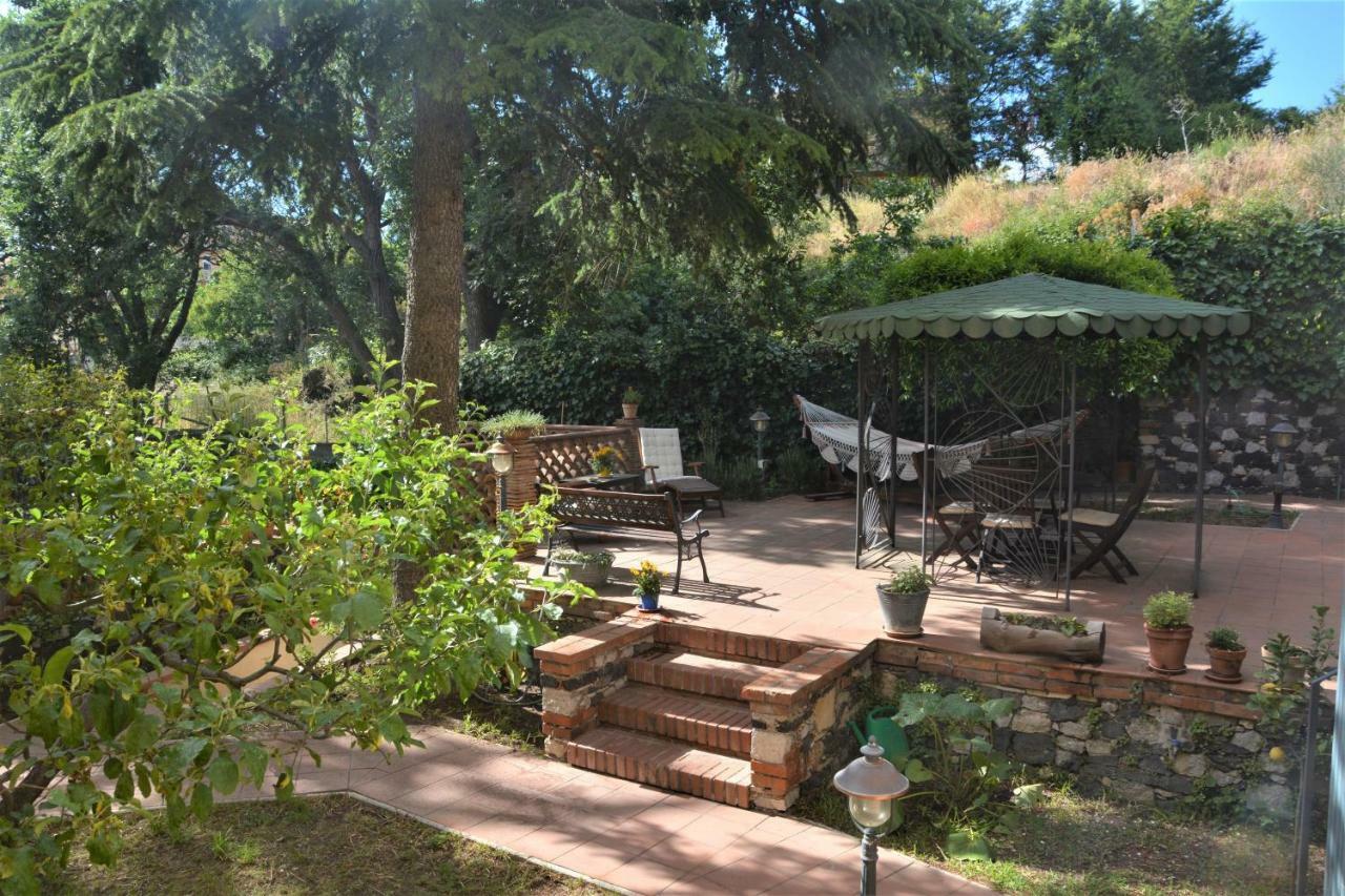 B&B Betulla Dell'Etna Nicolosi Exterior photo