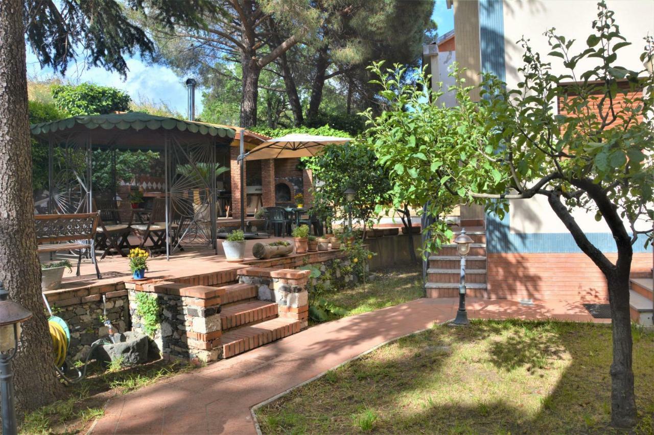 B&B Betulla Dell'Etna Nicolosi Exterior photo